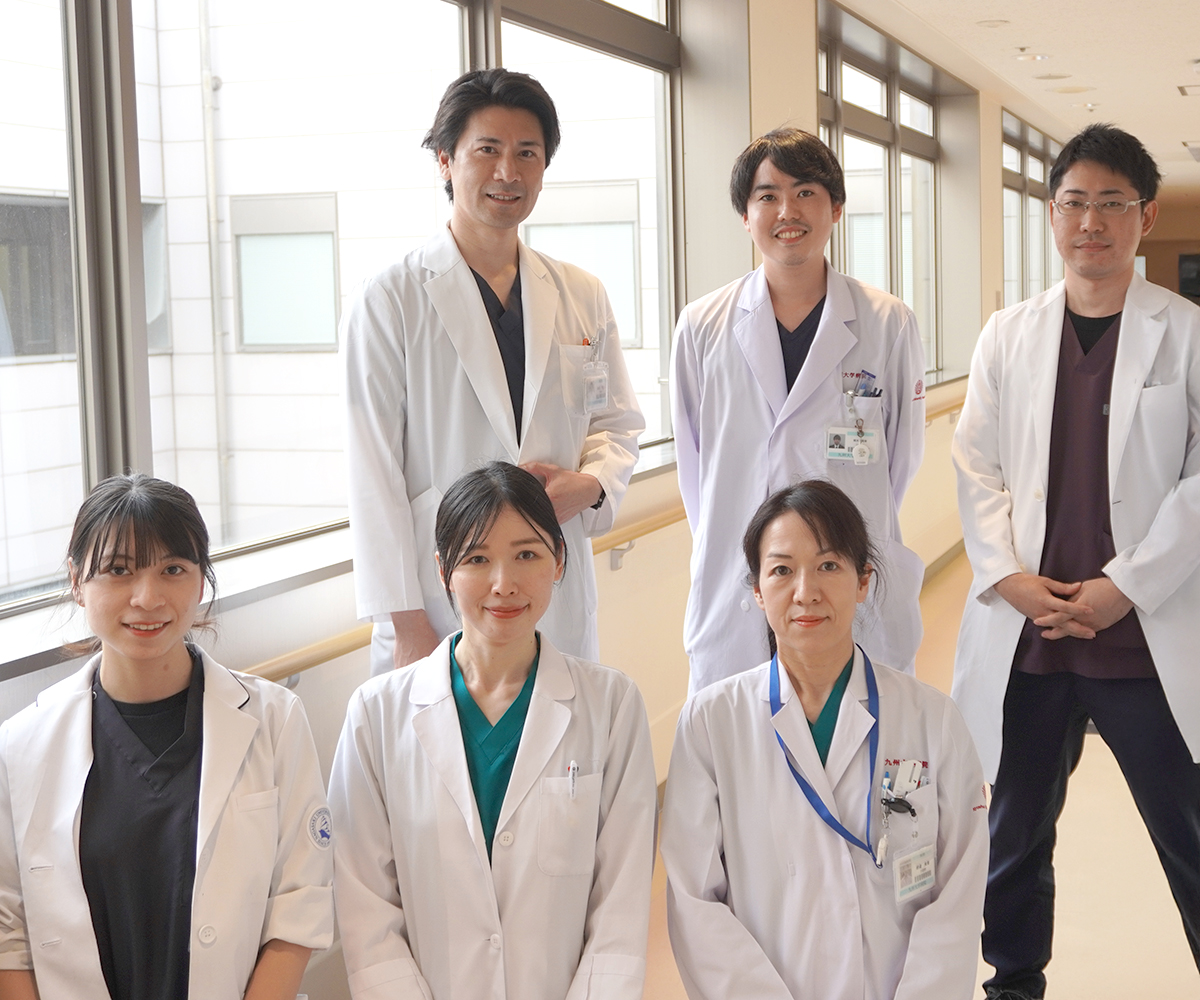 スタッフ集合写真